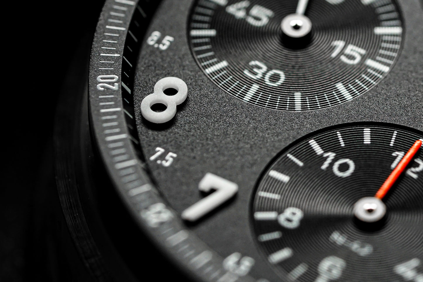 Fortis Novonaut N-42 Legacy Edition