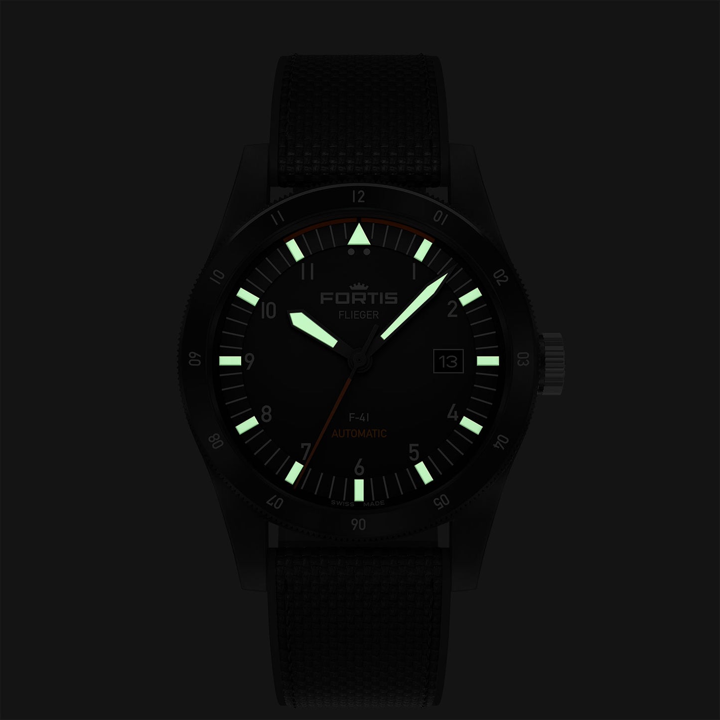Flieger F-41 Werk 7 Mission Black auf Hybrid Strap, F4220030